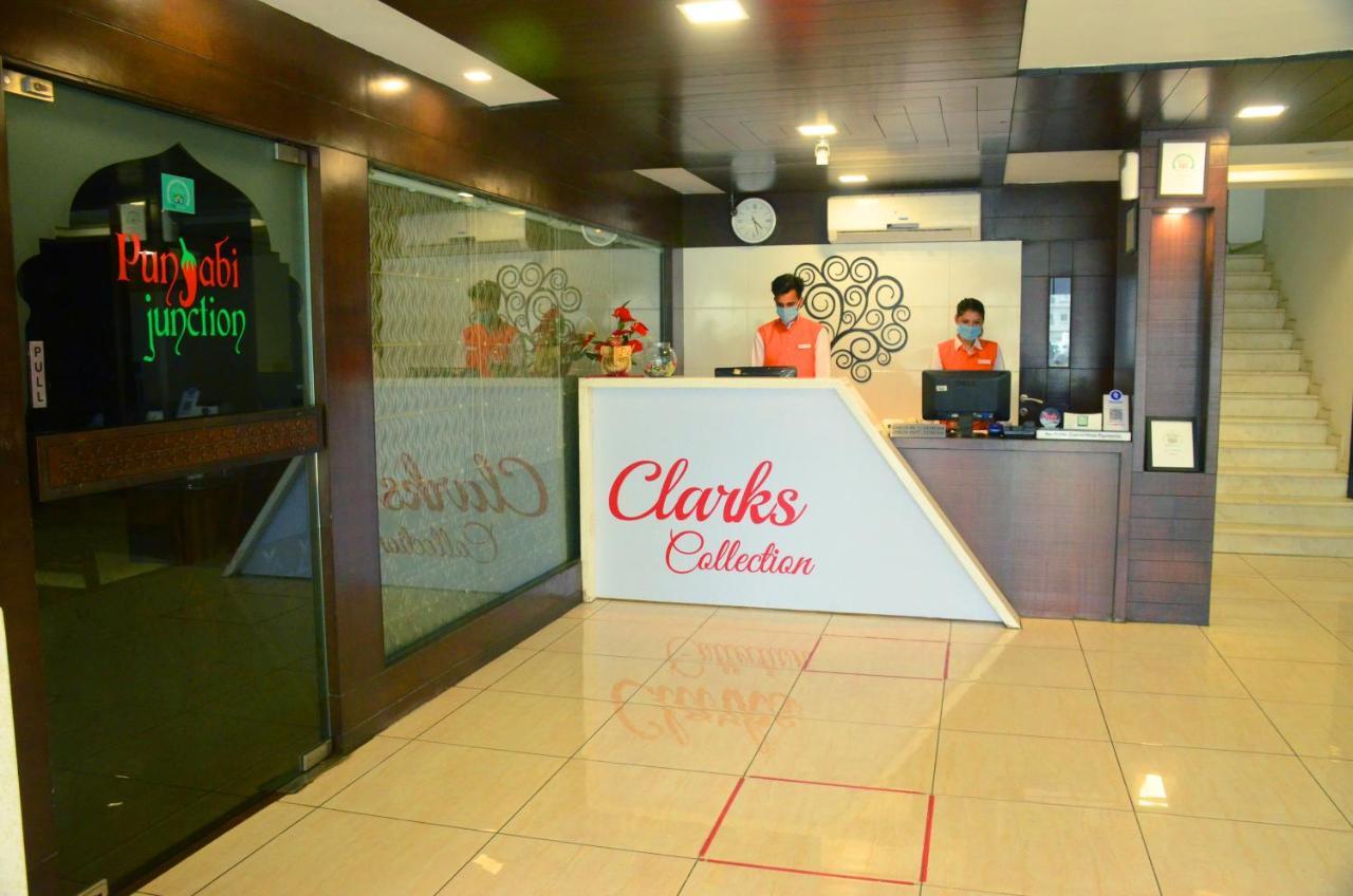 Hotel Clarks Collection Vadodara Exterior photo
