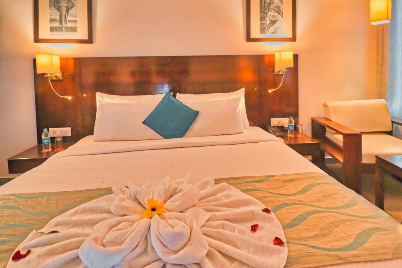 Hotel Clarks Collection Vadodara Exterior photo